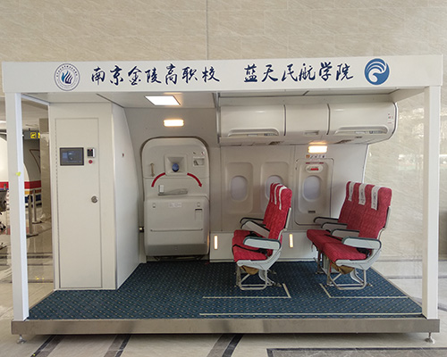 晋城舱门出口训练器