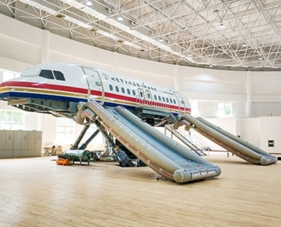若何确保航空仿照设备的安全性和靠得住性？